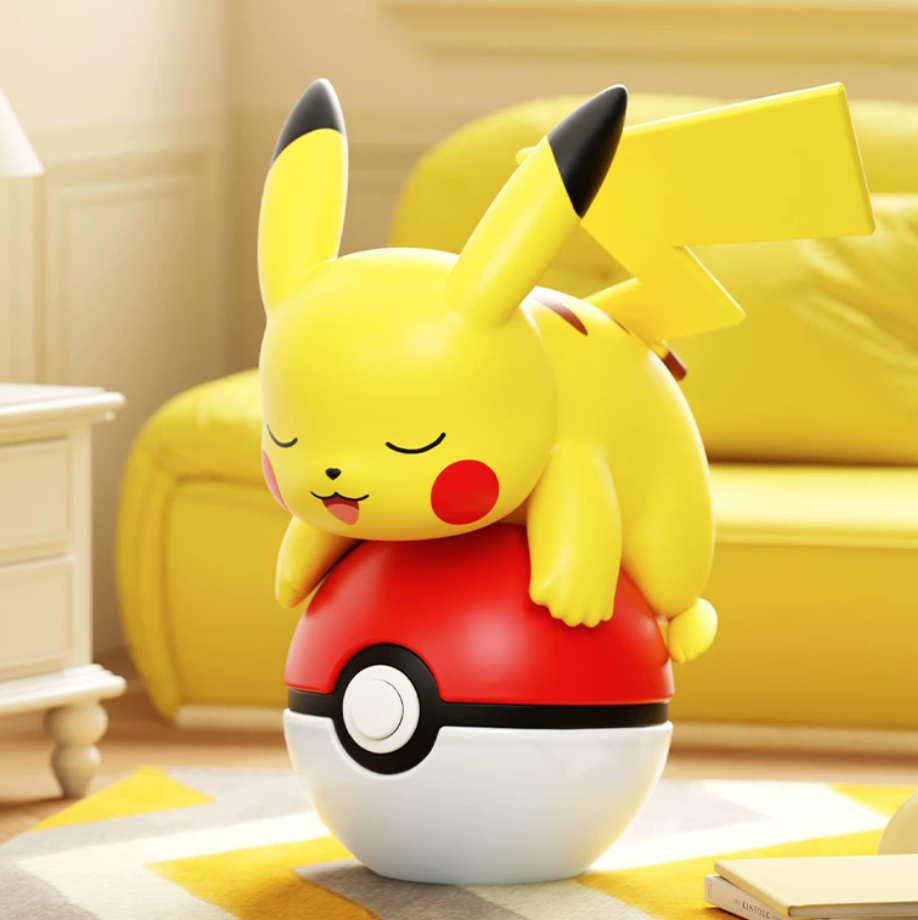 HOLLYBOX Pokémon Luminous Poké Ball Figure - Image 5