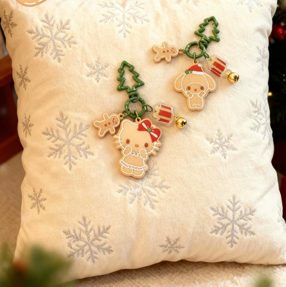 HOLLYBOX Sanrio Gingerbread Shaped Pendant/Keychain - Image 2